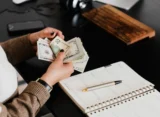 ¿Qué es lo mejor para ti: elegir entre Kimbi y Cash2Go en México? unocreditos.com.mx